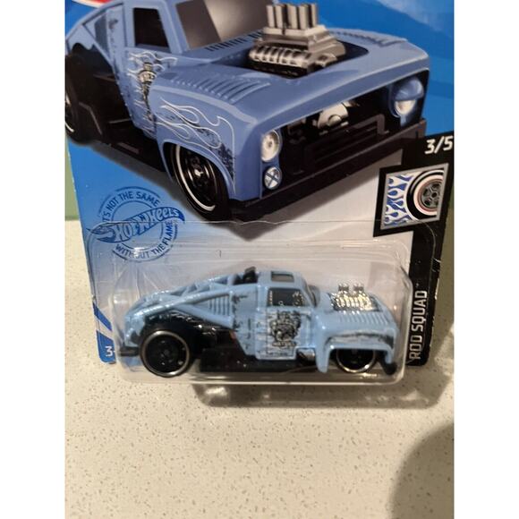 2021 Hot Wheels ROD SQUAD 3/5 Erikenstein Rod 120/250 (Blue)(Int. Card) - Picture 2 of 3